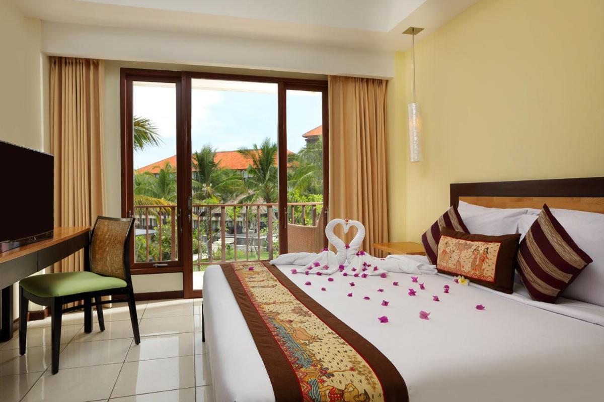 New Kuta Hotel Uluwatu Exterior foto